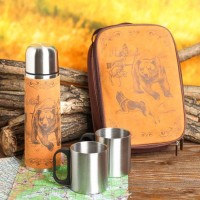 Подарочный набор «Медведь и собаки»: термос 500 мл, кружка 2 шт. × 170 мл