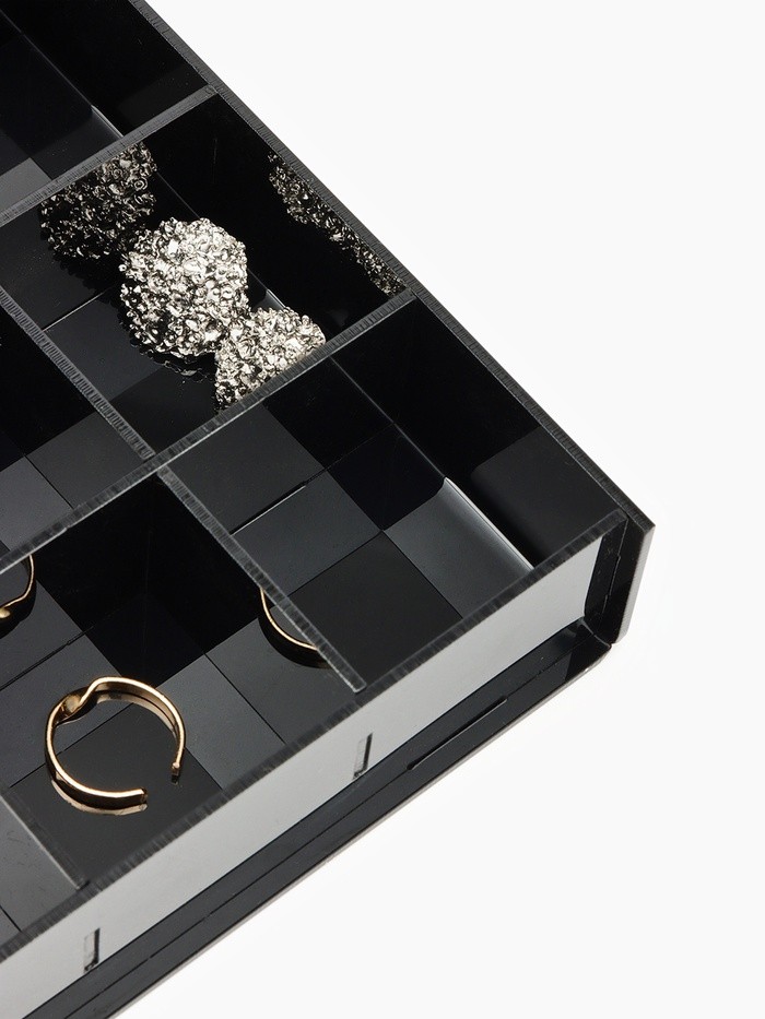 Подставка для презентации, 12 ячеек, 20.3×15.4×3.8 оргстекло 2 мм, цвет чёрный В ЗАЩИТНОЙ ПЛЁНКЕ