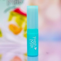 Губная помада гигиеническая с экстрактом дыни