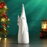 Фигура "Гном с ёлкой большой" белый с посеребрением