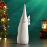 Фигура "Гном с ёлкой большой" белый с посеребрением